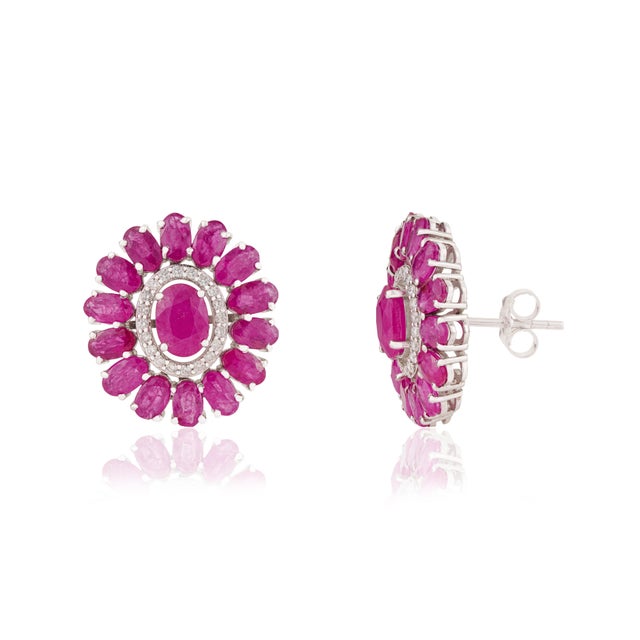 Luxury 10.21ct Ruby Bloom Diamond Halo Statement Stud Earrings in 14k Gold- A Pair For Sale - Image 4 of 16
