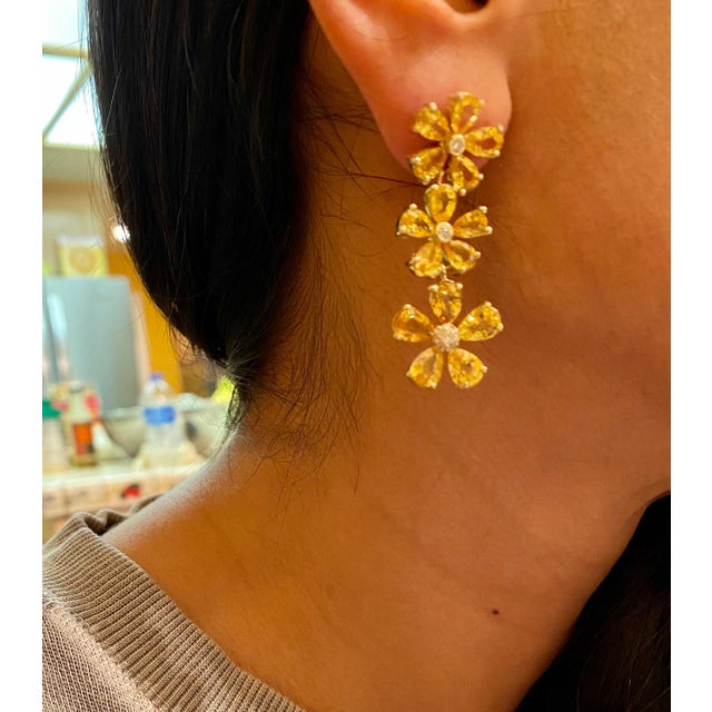 Metal Roshe Jewels Sapphire Diamond Earrings 18k Yellow Gold Drop Earrings, A Pair For Sale - Image 7 of 12