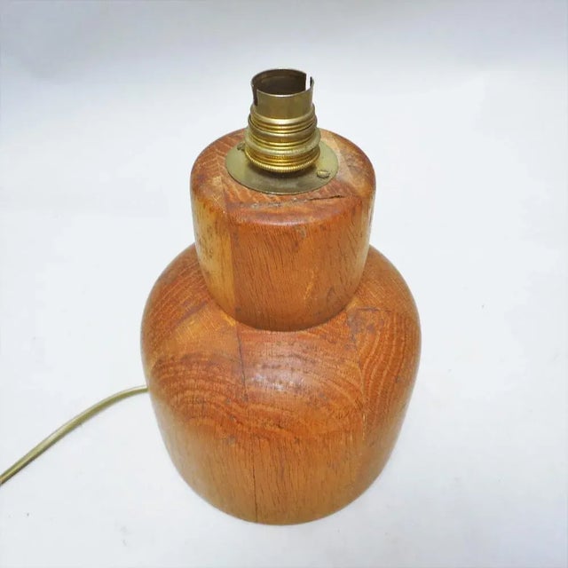 Vintage Elm Wood Lamp, 1970s, in Very Good conditions. Designed 1970 to 1979 Up to 250V (Europe/UK Standard).The wiring of...