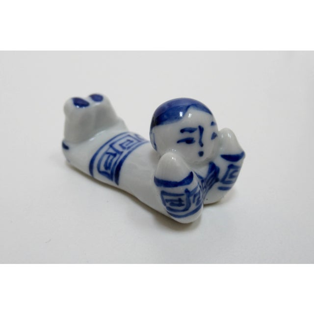 Vintage C.1970's Blanc De Chin Asian "Chinoiserie" Hand-Painted Knife And/Or Chop Sticks Rests - Set of 8 For Sale - Image 11 of 13