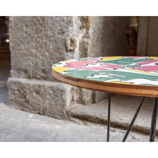 1950s Coffee Table with Colored Wood and Legs in Metal, Italy, 1950s For Sale - Image 5 of 7