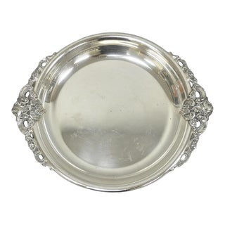 Vintage Wallace Baroque Silver Plated Round Twin Handle Serving Platter Bar Tray For Sale