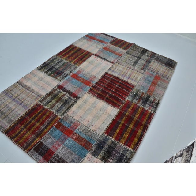 Tribal Oushak Wool Rug, 1960s For Sale - Image 6 of 16