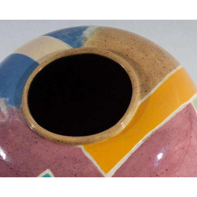 Contemporary Doris Vlasek-Hails Signed 1988 Postmodern Ceramic Vase For Sale - Image 3 of 7