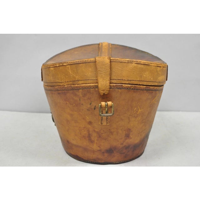 Antique Victorian Brown Leather Travel Case Hat Box W/ Miller of Ny Silk Top Hat For Sale - Image 9 of 18