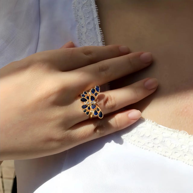 Nina Zhou Butterfly Sapphire Diamond Cocktail Ring in 14k Yellow Gold, size 6.5 For Sale - Image 11 of 11