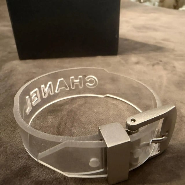 A Post-Modern 21st Century Plastic and Metal Logo Bracelet by Chanel For Sale - Image 10 of 15