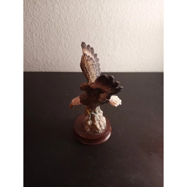 Contemporary American Bald Eagle Resin Sculptures - Set of 2 For Sale - Image 3 of 12