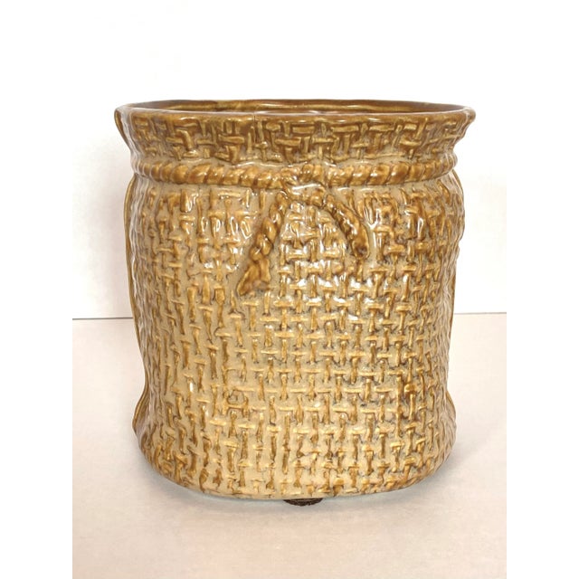 Mid 20th Century McCoy Burlap Sack Form Ceramic Planter Jardiniere Model 1629 For Sale - Image 11 of 11