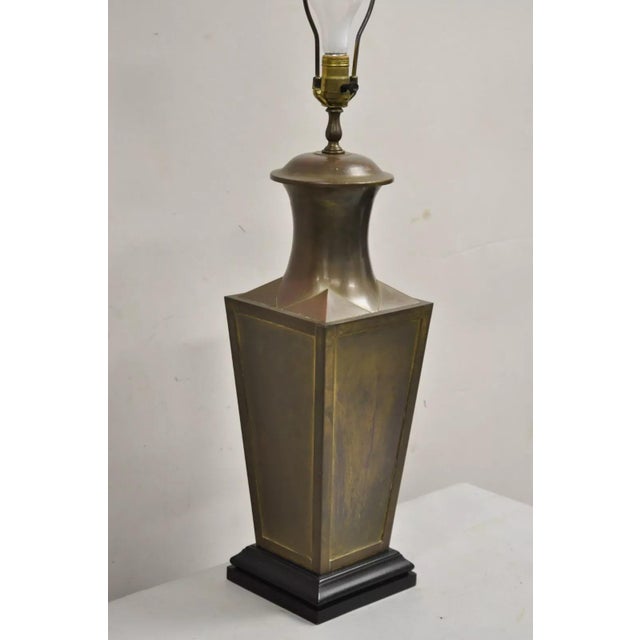 Vintage Chinoiserie Patinated Brass Square Jardiniere Table Lamp Wildwood For Sale - Image 9 of 11
