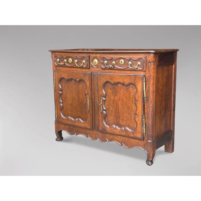 18th Century French Provincial Walnut Buffet Vaisselier, 1760 For Sale - Image 3 of 6