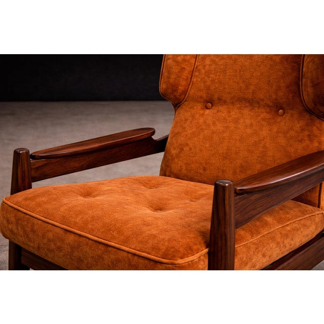 Alexandre Rapoport Brazilian Rosewood Armchair With Ottoman in Burnt Caramel Mohair, Brazil, 1960s For Sale - Image 9 of 17