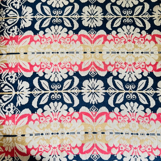 Mid 19th Century Floral Medallion Jacquard Signed Coverlet For Sale - Image 4 of 12