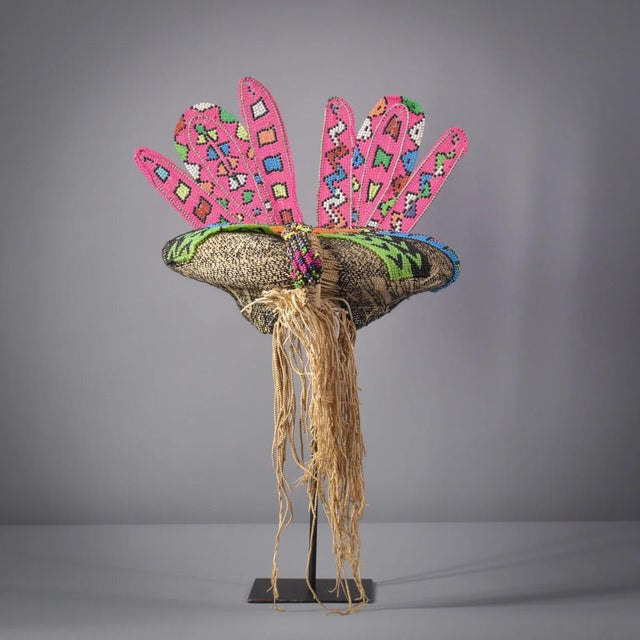 Early 20th Century Zulu Isicholo Married Woman Headdress South Africa Sidley Collection For Sale - Image 4 of 7