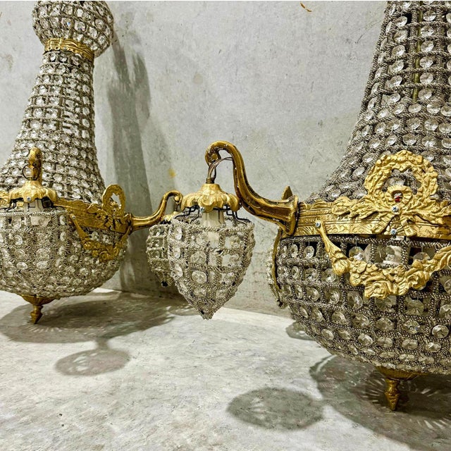French Style Chandeliers With Gold Details Furniture - Set of 2 For Sale In Miami - Image 6 of 7