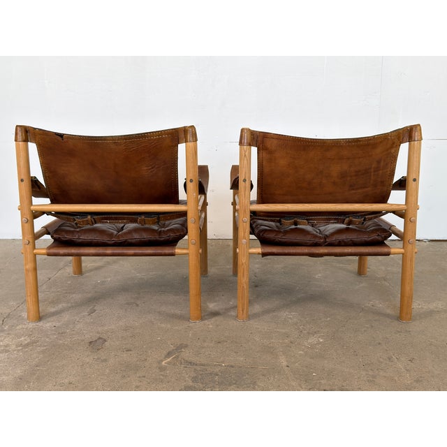 Mid-Century Modern Sirocco Safari Chairs in Ash and Leather by Arne Norell for Arne Norell Ab, Sweden, Set of 2 For Sale - Image 3 of 12