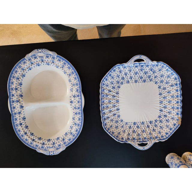 1940s Spode Fleur De Lis Pattern Dinnerware Collection 47 Pieces