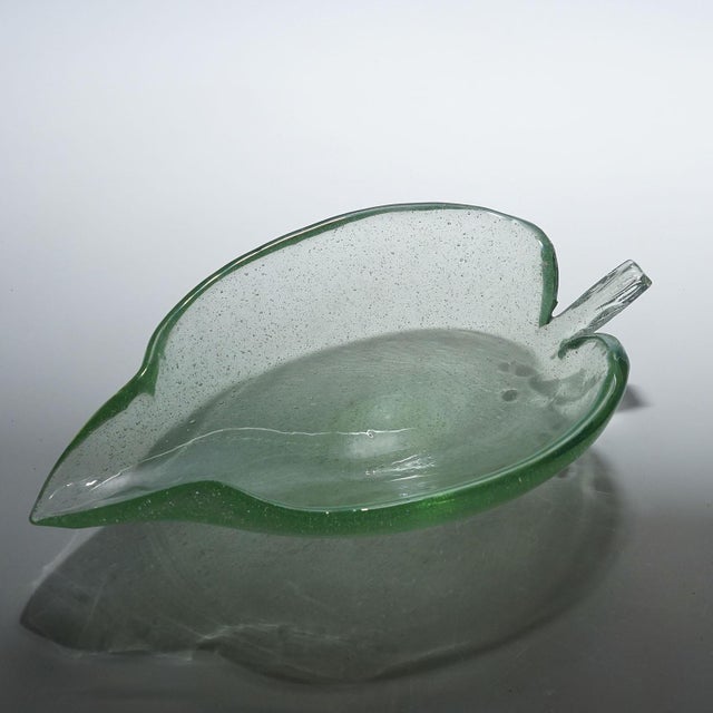 Mid-Century Modern Rare Art Glass Bowl by Tyra Lundgren for Venini, Murano 1937 For Sale - Image 3 of 9