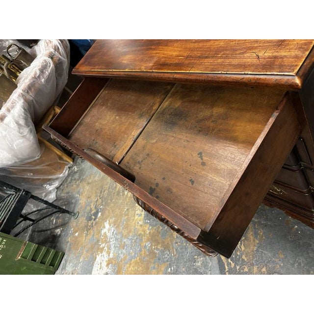 Mahogany Rhode Island Desk in the style of John Townsend For Sale - Image 6 of 18