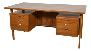 Mid-Century Modern Freestanding Teak Desk by Kai Kristiansen for Feldballes Møbelfabrik, 1960s