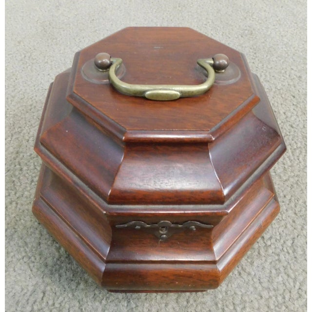Set of 2 Colonial Williamsburg Octagonal Tea Caddies For Sale - Image 11 of 13