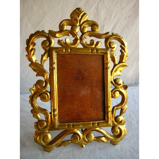 Baroque Late 19th Century Italian Baroque Carved Gilded Picture Frame For Sale - Image 3 of 9