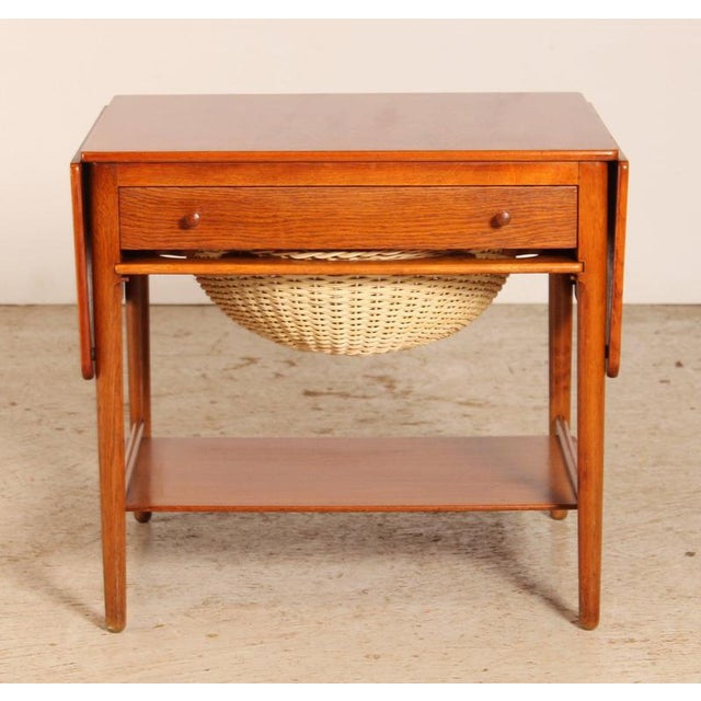 Mid-Century Danish AT33 Sewing Table in Oak and Teak by Hans J. Wegner for Andreas Tuck, 1960s For Sale - Image 14 of 14