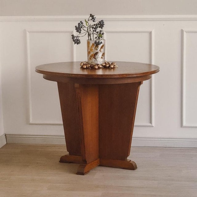 Vintage Round Coffee Table in Teak, 1940 For Sale - Image 6 of 7