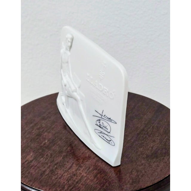LLadro Collector Society Porcelain Plaque – Signed – Rare Matte Finish – Don Quixote Design For Sale In Dallas - Image 6 of 9