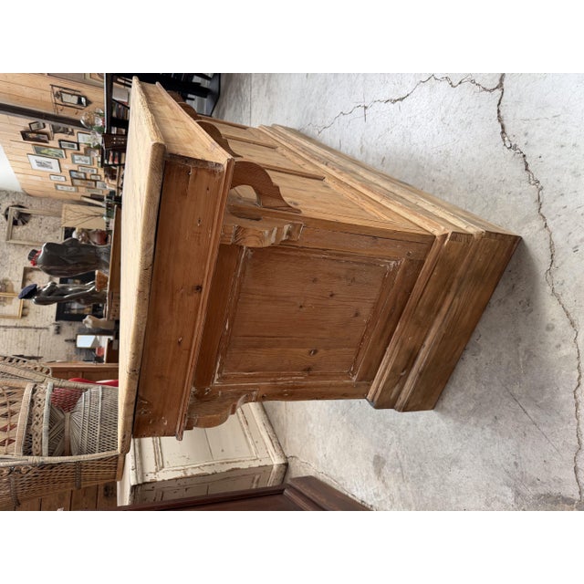 Early 20th Century Trading Counter in Fir For Sale - Image 9 of 11