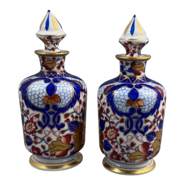 Imari Porcelain Perfume Bottles from Dresden Circle, 1890-1910, Set of 2 For Sale - Image 6 of 14