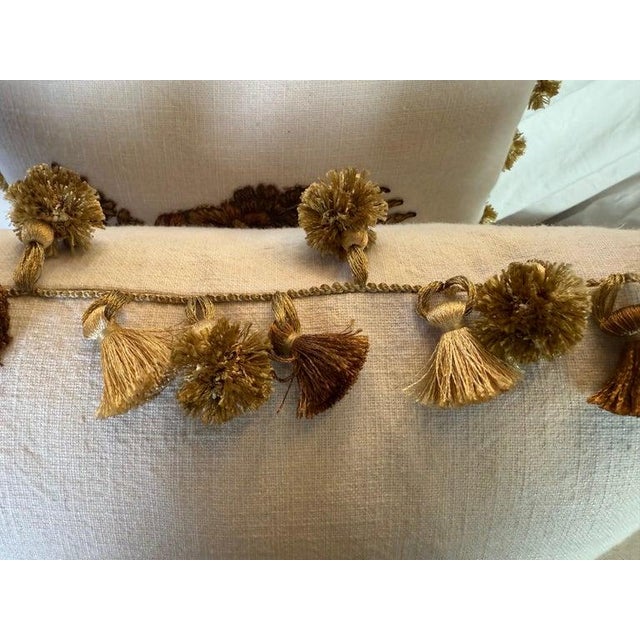 2020s Elegant White Linen Pillows by Melissa Levinson, Rococo Style, Usa For Sale - Image 5 of 6