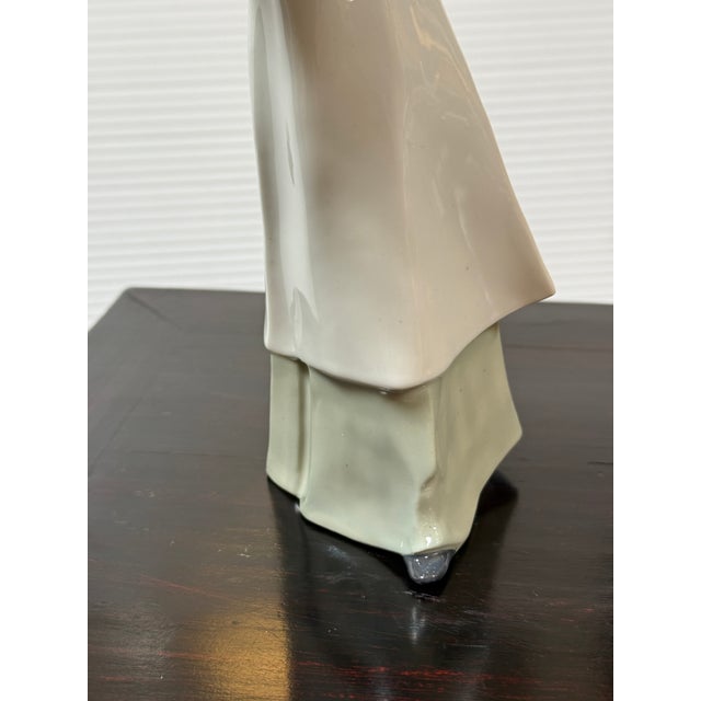 Carl Scheidig Grafenthal Factory Girl Carrying Ducklings Porcelain Figurine, Signed For Sale - Image 10 of 12