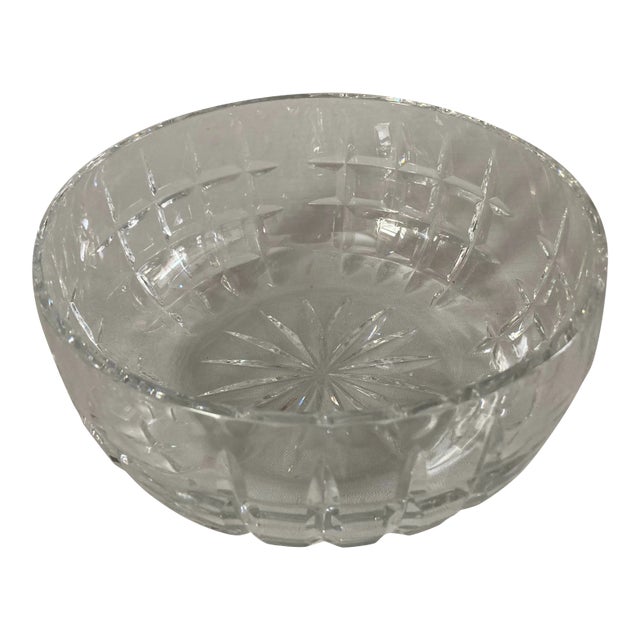 90's Clear Crystal Center / Serving Bowl For Sale