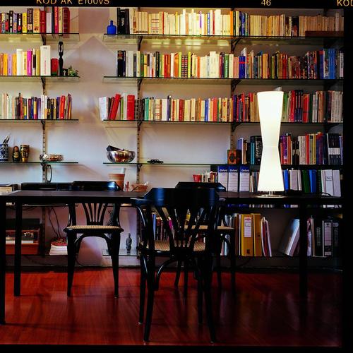 Table Lamp Lu-Lu in Murano Glass by Stefano Casciani for Oluce For Sale - Image 3 of 6