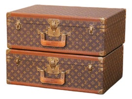 Example of Trunks