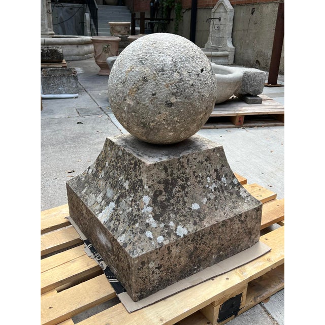 Stone Gray Pair of 18th Century French Carved Limestone Pillar Ball Finials For Sale - Image 8 of 18