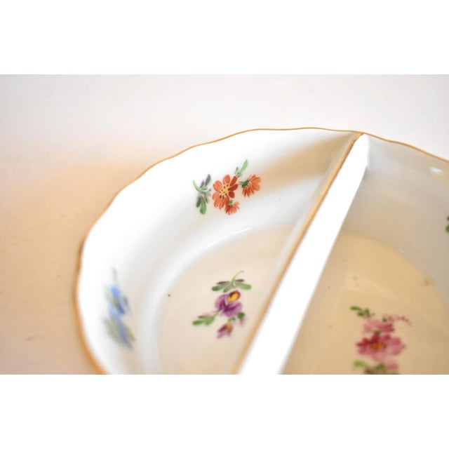 Ceramic Meissen Scattered Flowers Pattern Bowl For Sale - Image 7 of 10