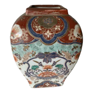 Porcelain Hand Painted Asian Vase