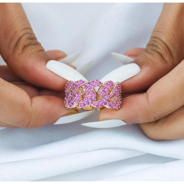 Natural 4.48 cts pink sapphire ring in 18k gold For Sale - Image 9 of 18