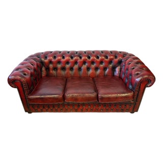 Vintage Chesterfield Three-Seater Sofa in Leather For Sale