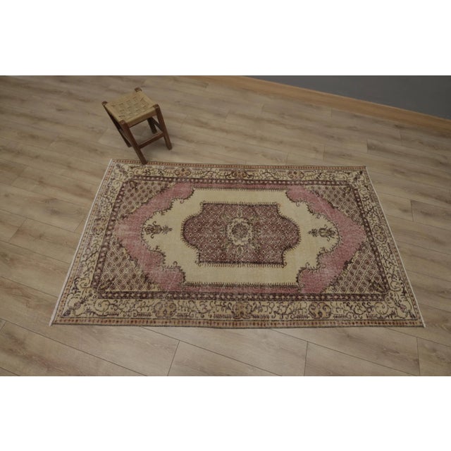 1970s Turkish Floral Desing Oushak Accent Rug For Sale - Image 4 of 13