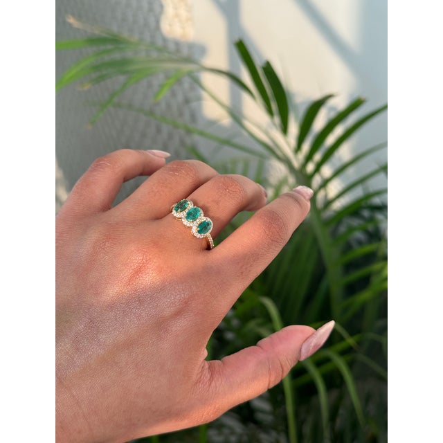 1.35ct Emerald Diamond Three-Stone Art Deco Ring Size 9 in 18k Yellow Gold For Sale In New York - Image 6 of 18