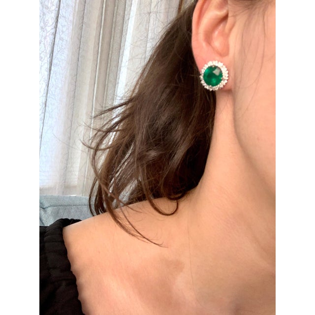 11 Carat Round Emerald and Diamond Stud Earrings 14 Karat White Gold For Sale - Image 12 of 18
