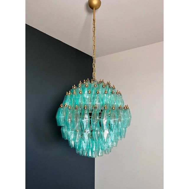 Mid-Century Modern Spherical Murano Style Poliedri Chandelier, 140 Turquoise Poliedri For Sale - Image 3 of 12