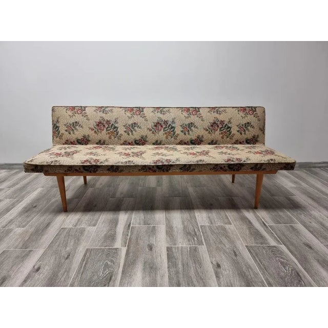Czechoslovakian Sofa by Miroslav Navratil For Sale - Image 3 of 10