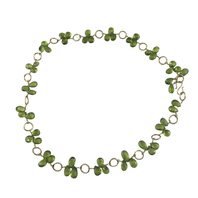 Contemporary Late 20th Century 14k Yellow Gold Yellow Green Peridot Briolette Beaded Choker For Sale - Image 3 of 9