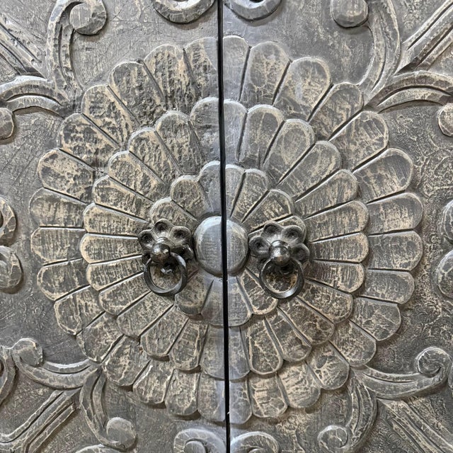 Farmhouse Style Carved Solid Wood Distrssed Gray 46" Wide Armoire For Sale In Houston - Image 6 of 7