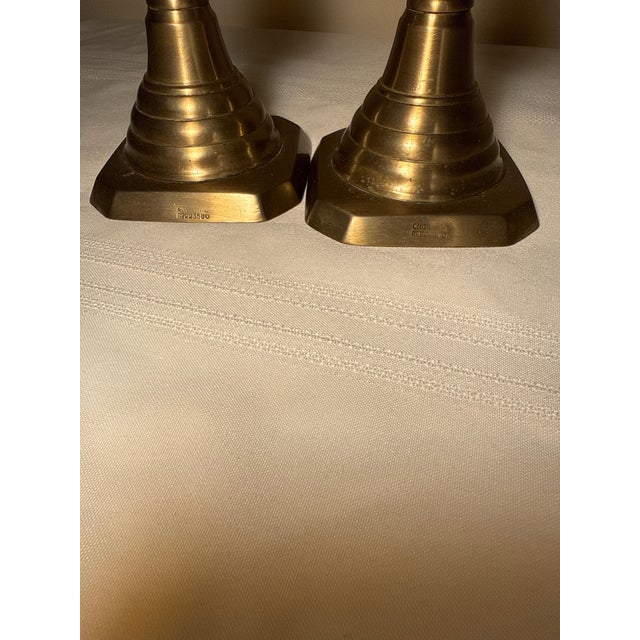Bring a touch of late 19th-century British history to your home with this exceptional, authentic pair of Victorian solid...