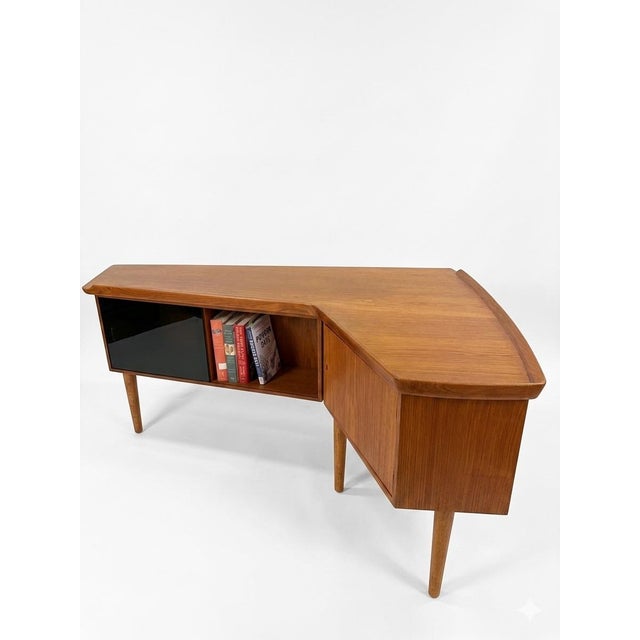 Mid-Century Modern Mid 20th Century Attributed to Arne Hovmand-Olsen Boomerang Desk For Sale - Image 3 of 5